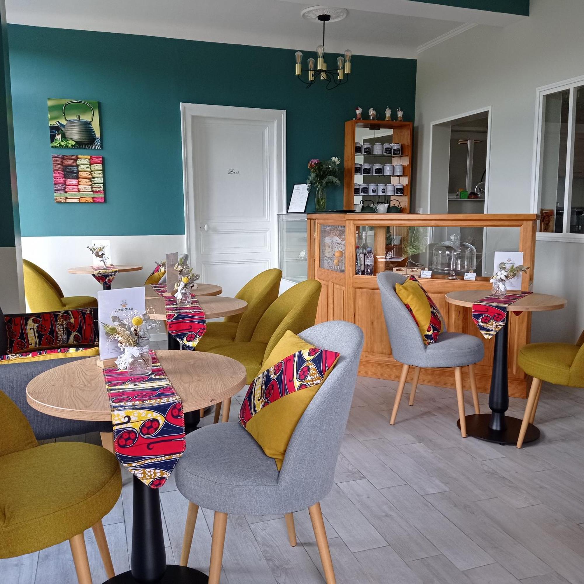 Hotel Lucriolla à Orée-d'Anjou Extérieur photo